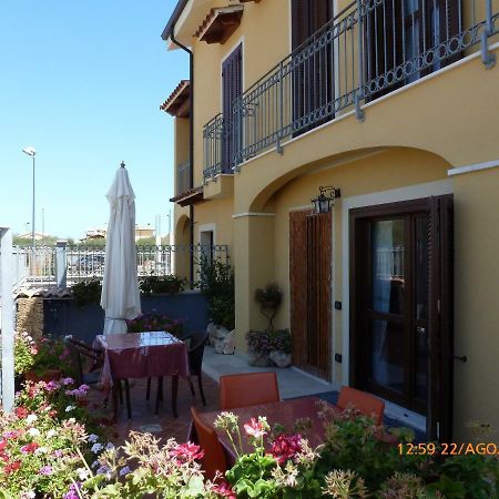 Sogno Di Mare Acomodação com café da manhã Pula Exterior foto